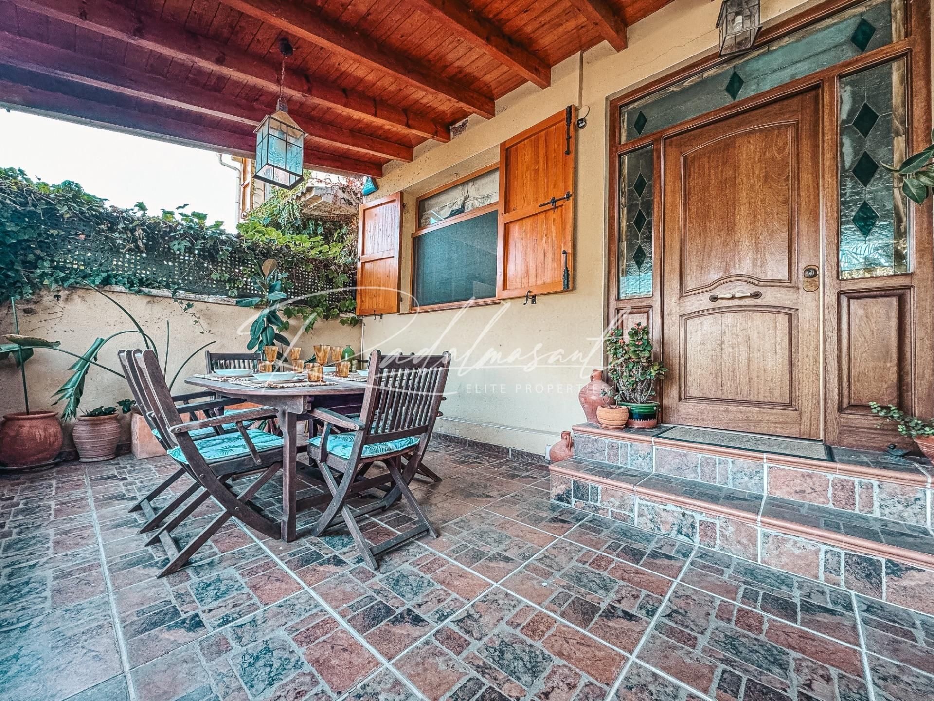 Single-family semi-detached for sale in Urbanitzacions de Llevant