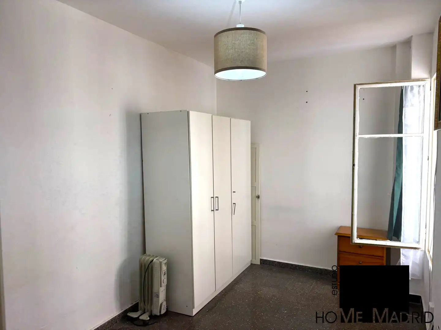 Habitación de Piso en venta en Madrid con Calefacción y Terraza