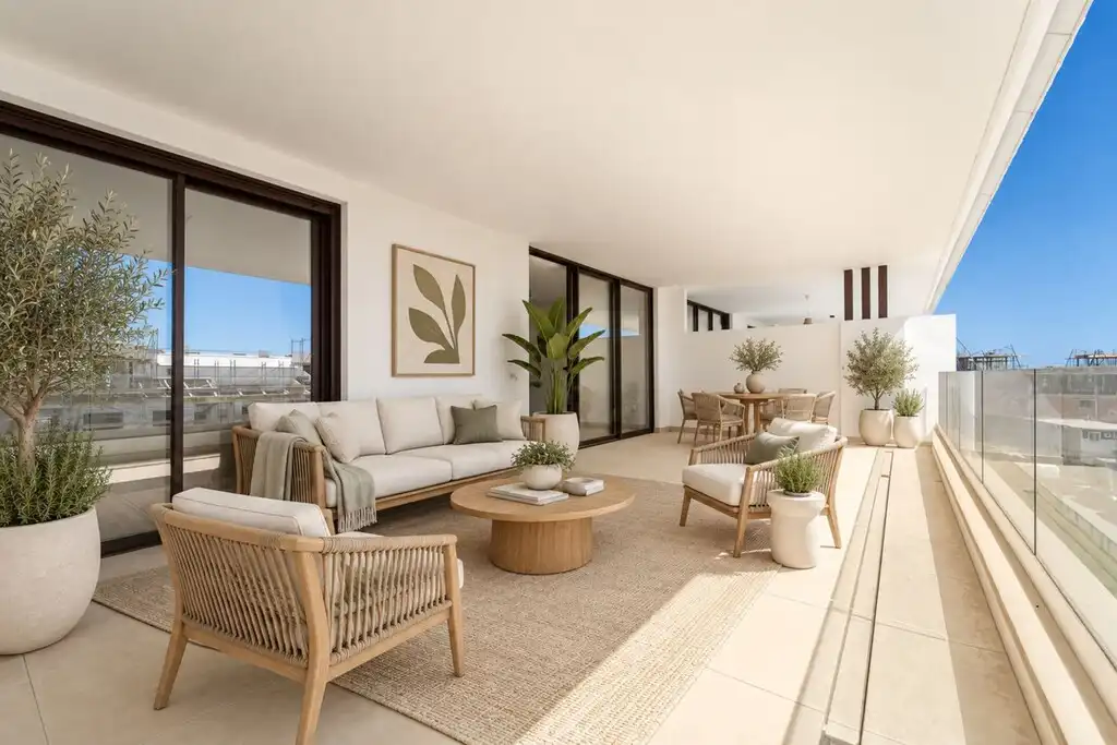 Apartment with pool for sale in Torreblanca del Sol