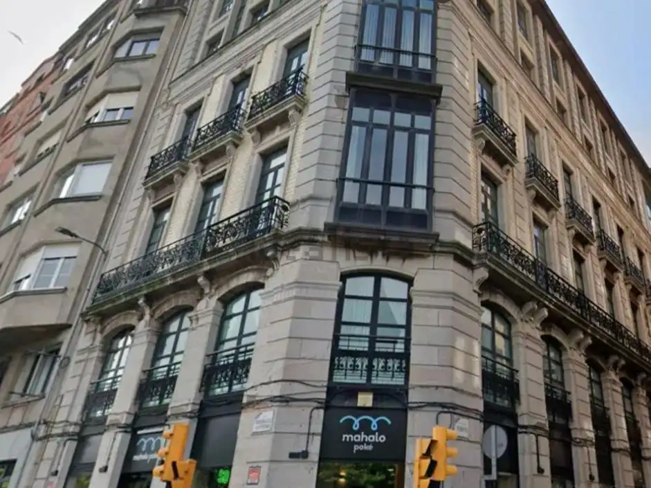 Oficina amb ascensor de lloguer a Marqués de San Esteban 46
