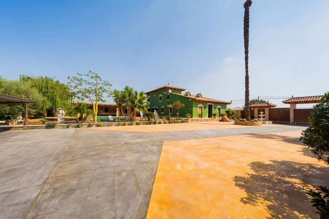 Vista exterior de Finca rústica en venta en Almoradí con Aire acondicionado, Calefacción y Jardín privado
