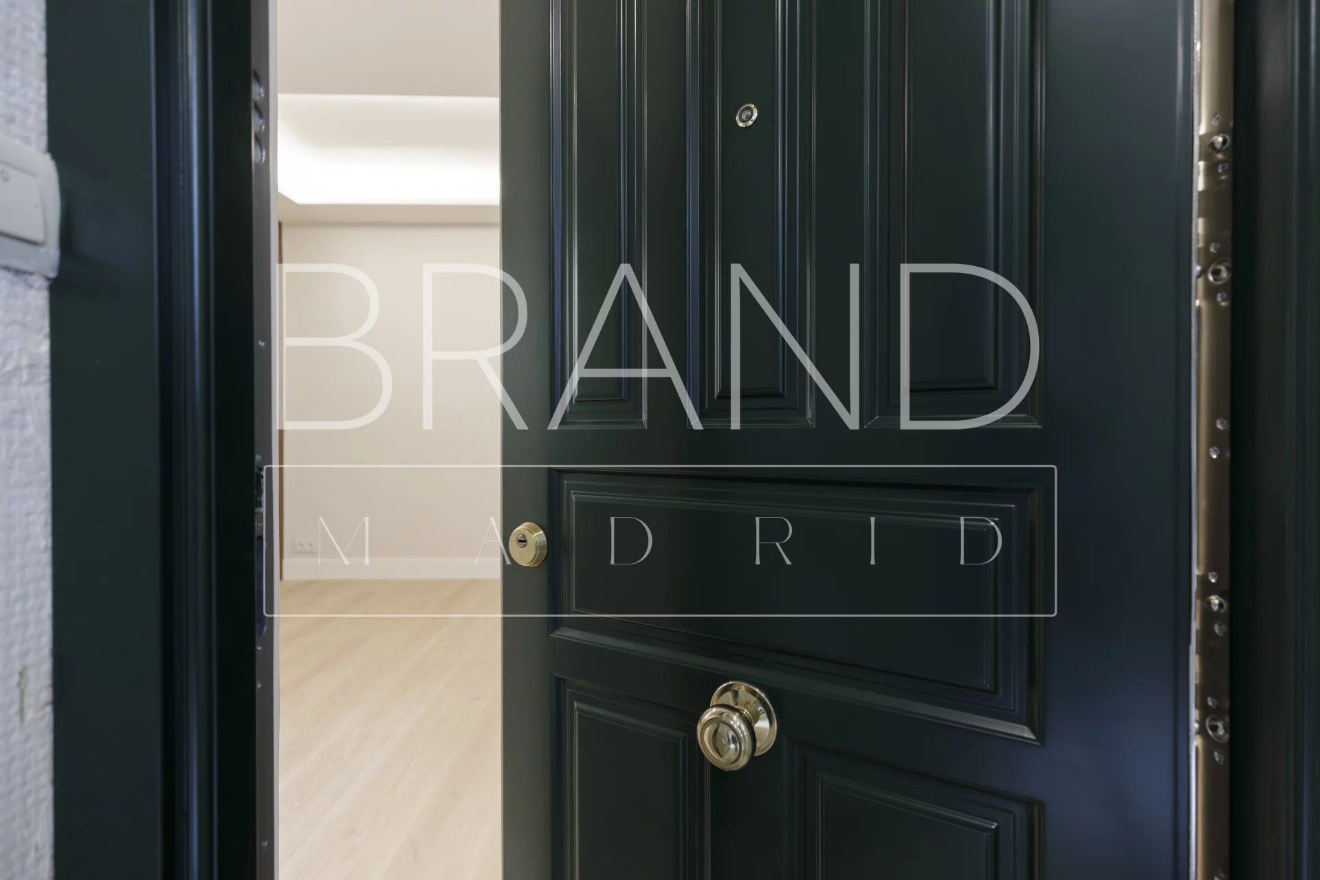 Bedroom of Flat for sale in  Madrid Capital  with Air Conditioner and Heating