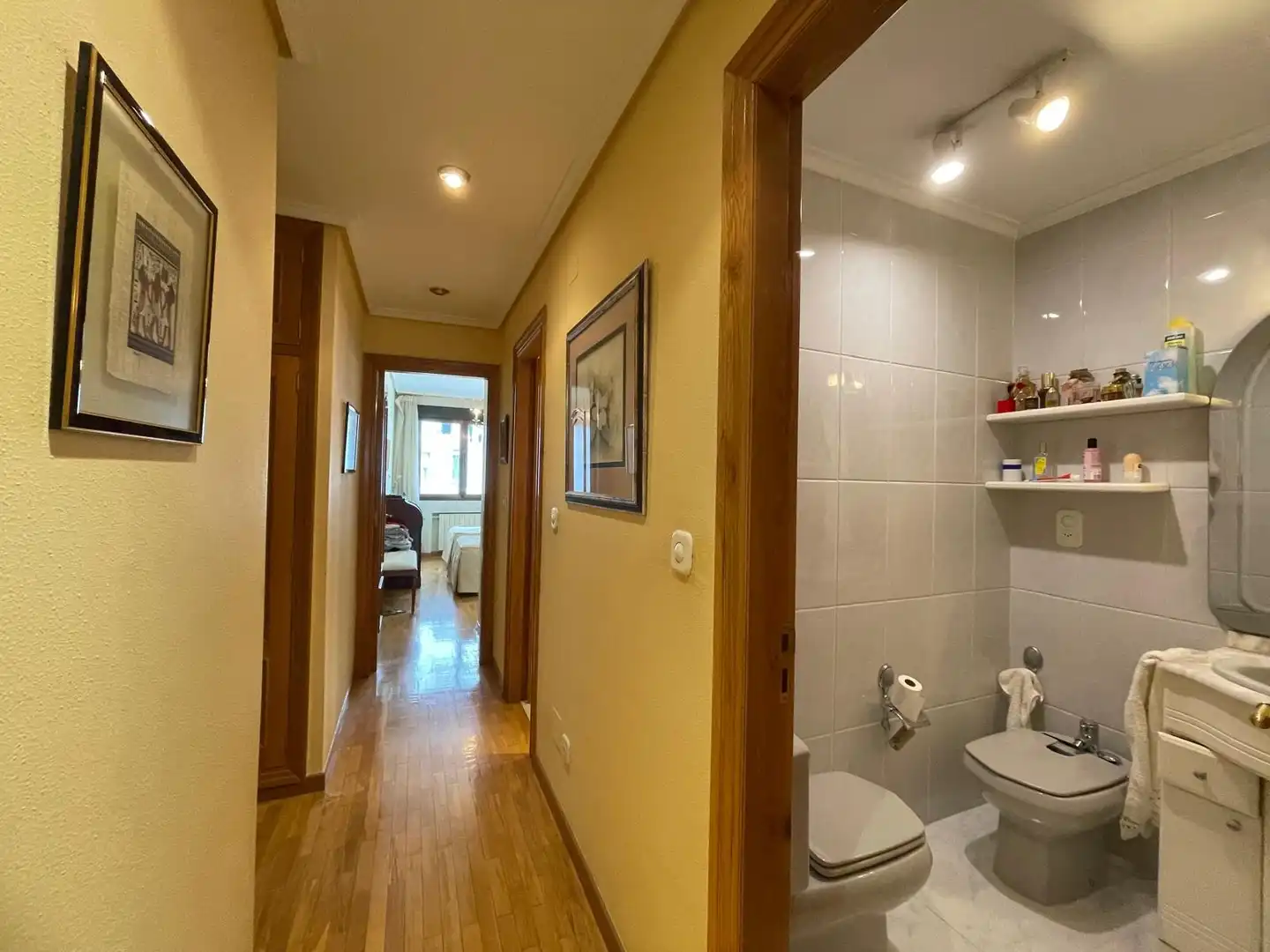 Piso en venta en Ponferrada con Calefacción, Terraza y Trastero
