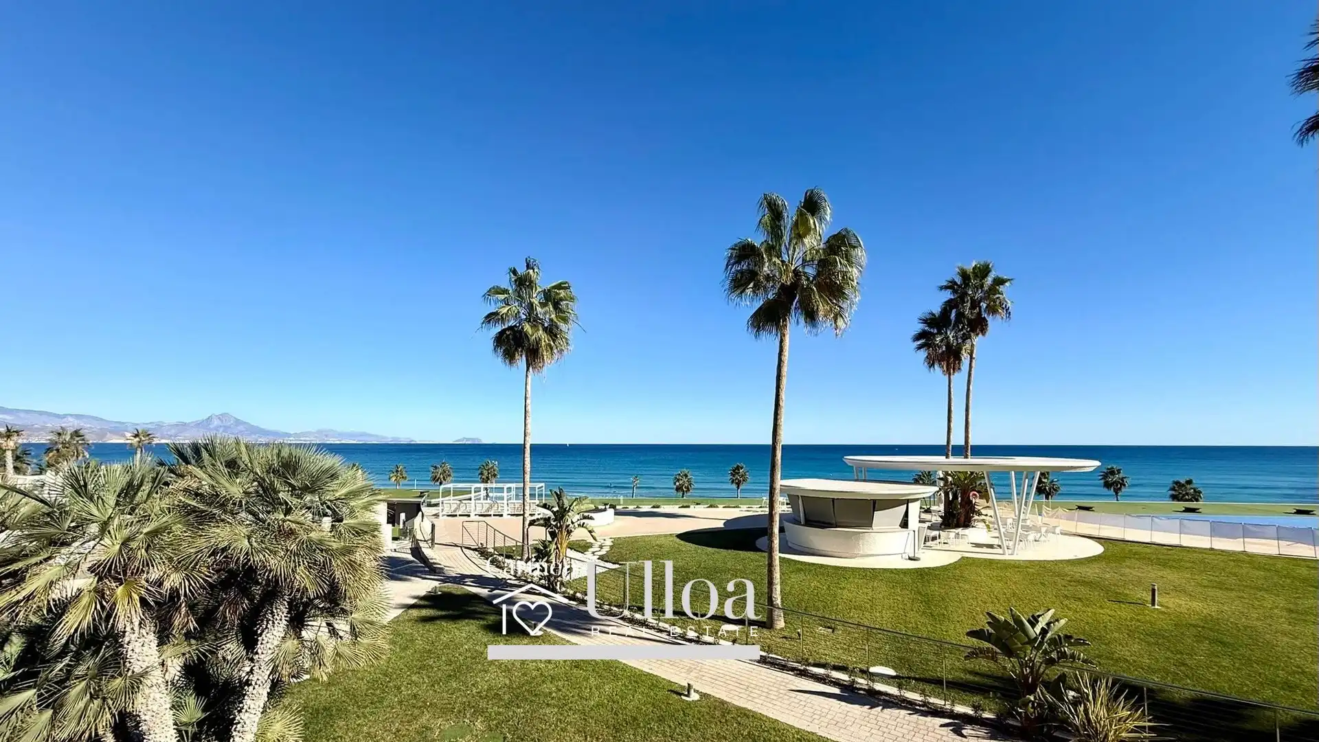 Vista exterior de Planta baixa en venda en Alicante / Alacant amb Aire condicionat, Jardí privat i Terrassa