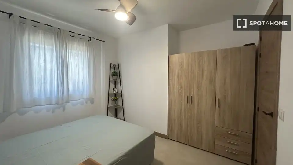 Bedroom of Apartments for share in Godella  with Air Conditioner, Heating and Terrace