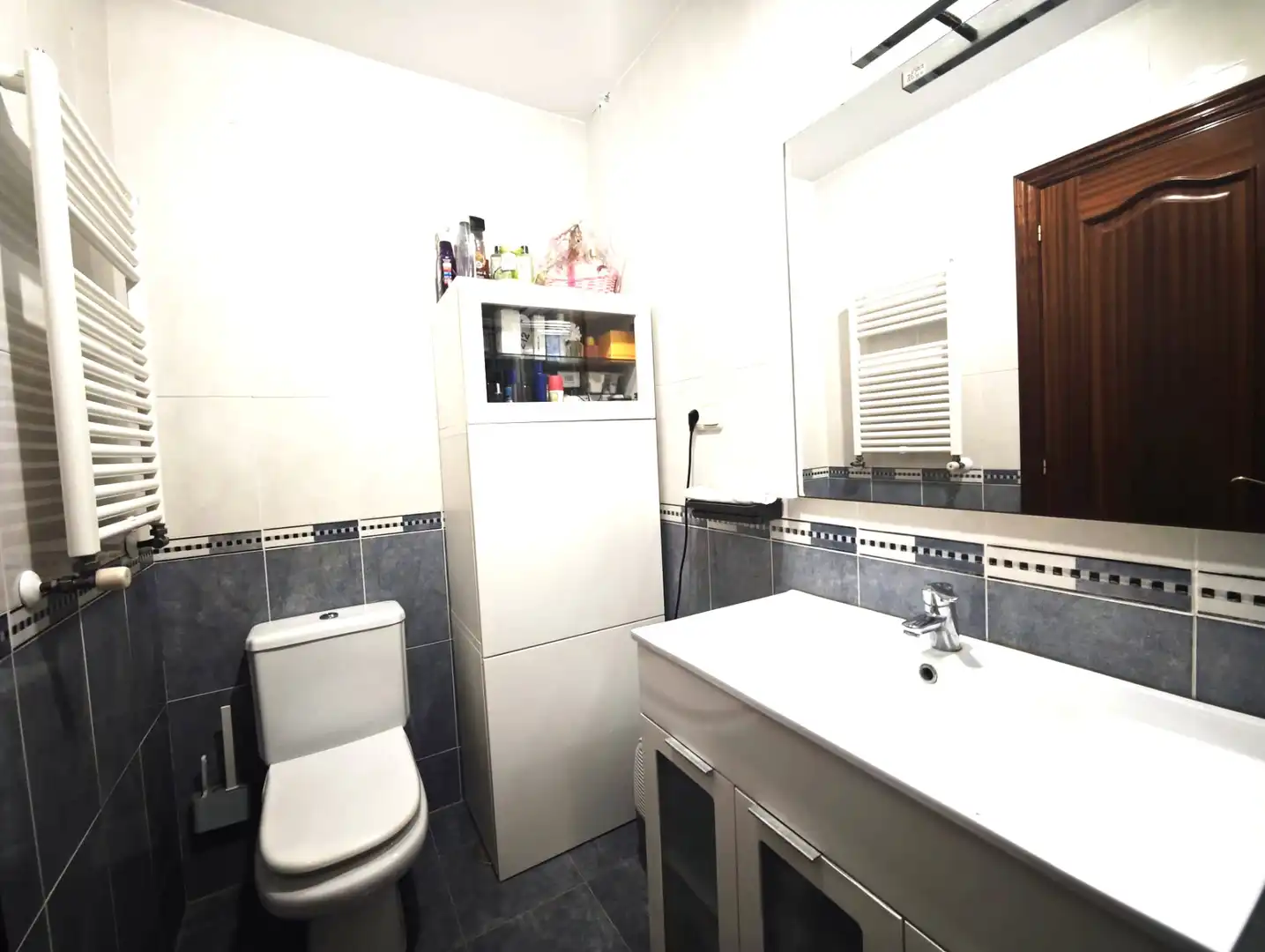 Bany de Casa adosada en venda en Culleredo amb Moblat, Forn i Rentadora
