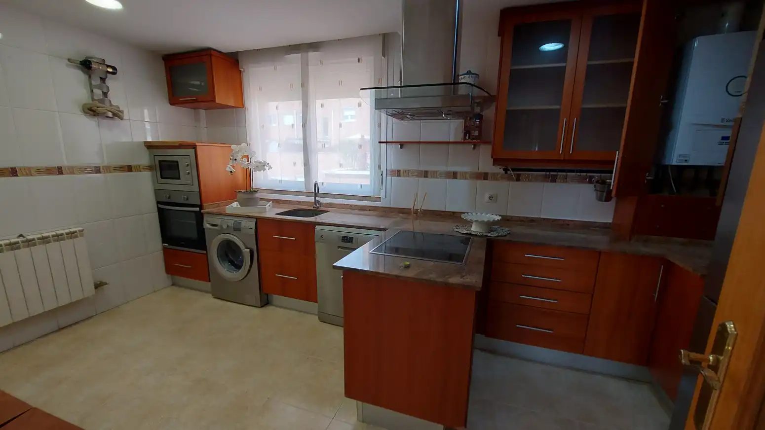 Cocina de Ático en venta en Villamediana de Iregua con Calefacción, Jardín privado y Terraza