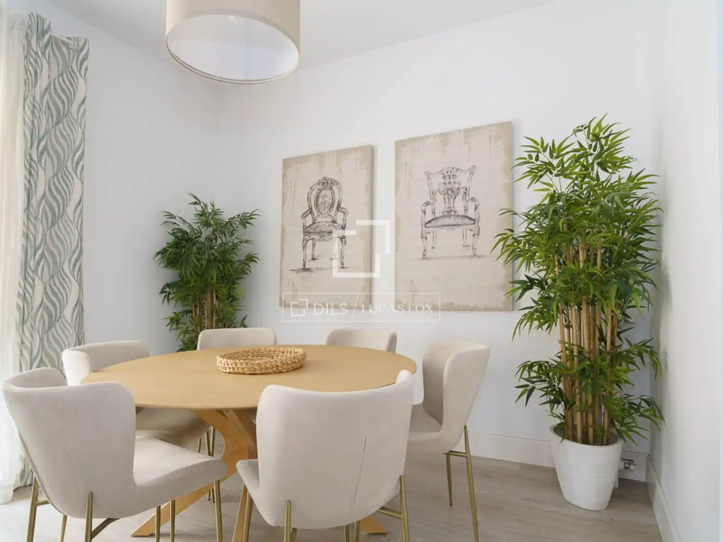 Dining room of Flat for rent in Madrid  with Air Conditioner, Parquet flooring and Furnished
