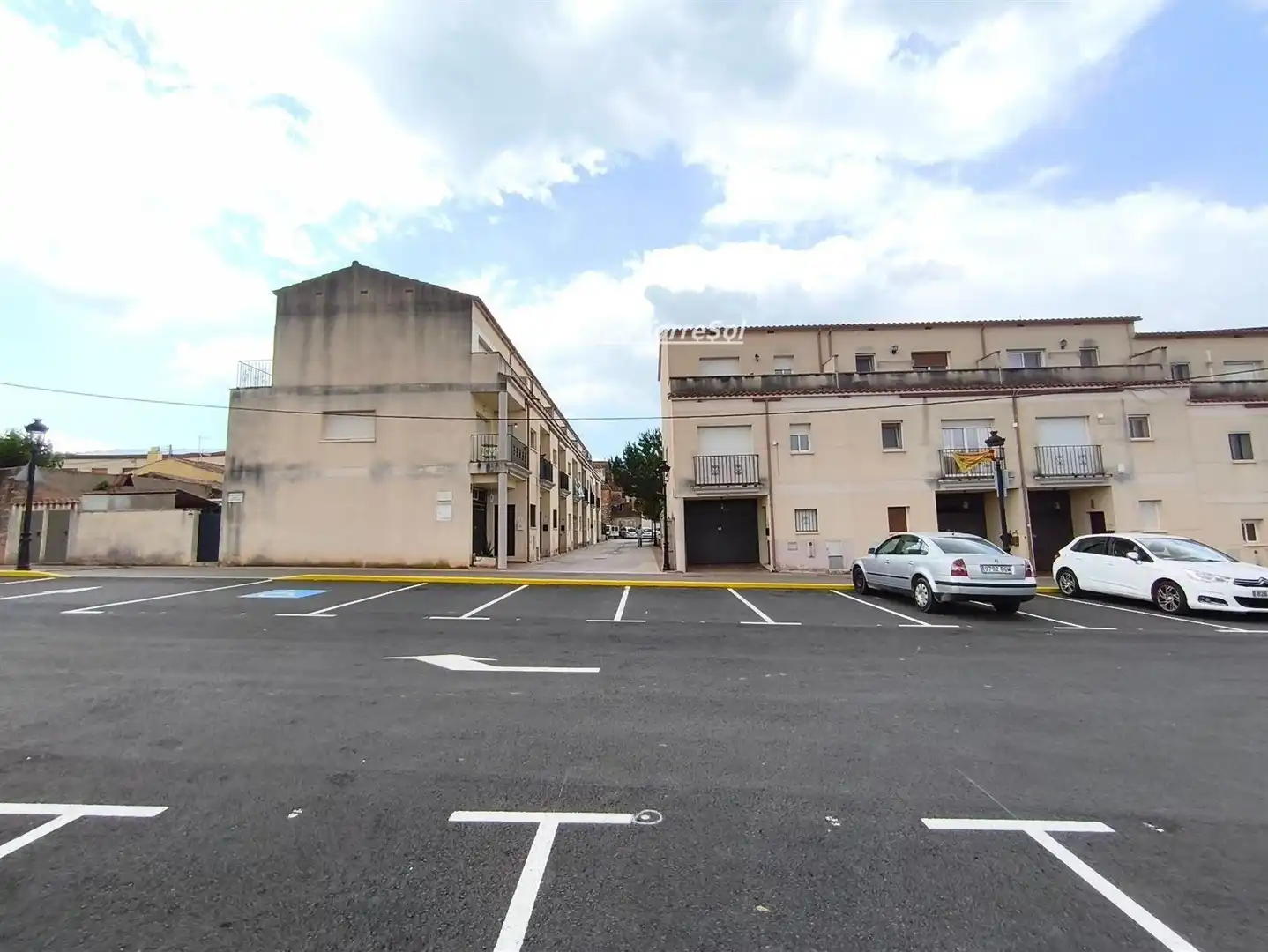 Parking de Casa adosada en venta en Montferri con Aire acondicionado, Calefacción y Terraza
