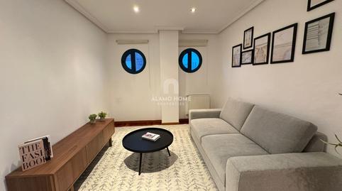 Foto 2 de Pis de lloguer a Calle Maria Tudor, Sanchinarro, Madrid