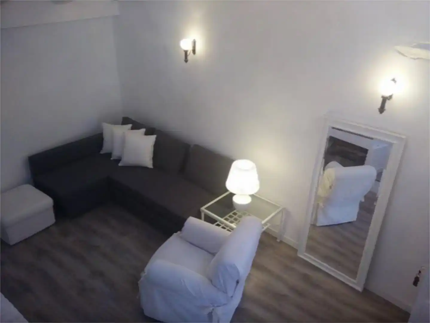 Sala d'estar de Casa adosada en venda en Valdealgorfa amb Aire condicionat, Parquet i Moblat