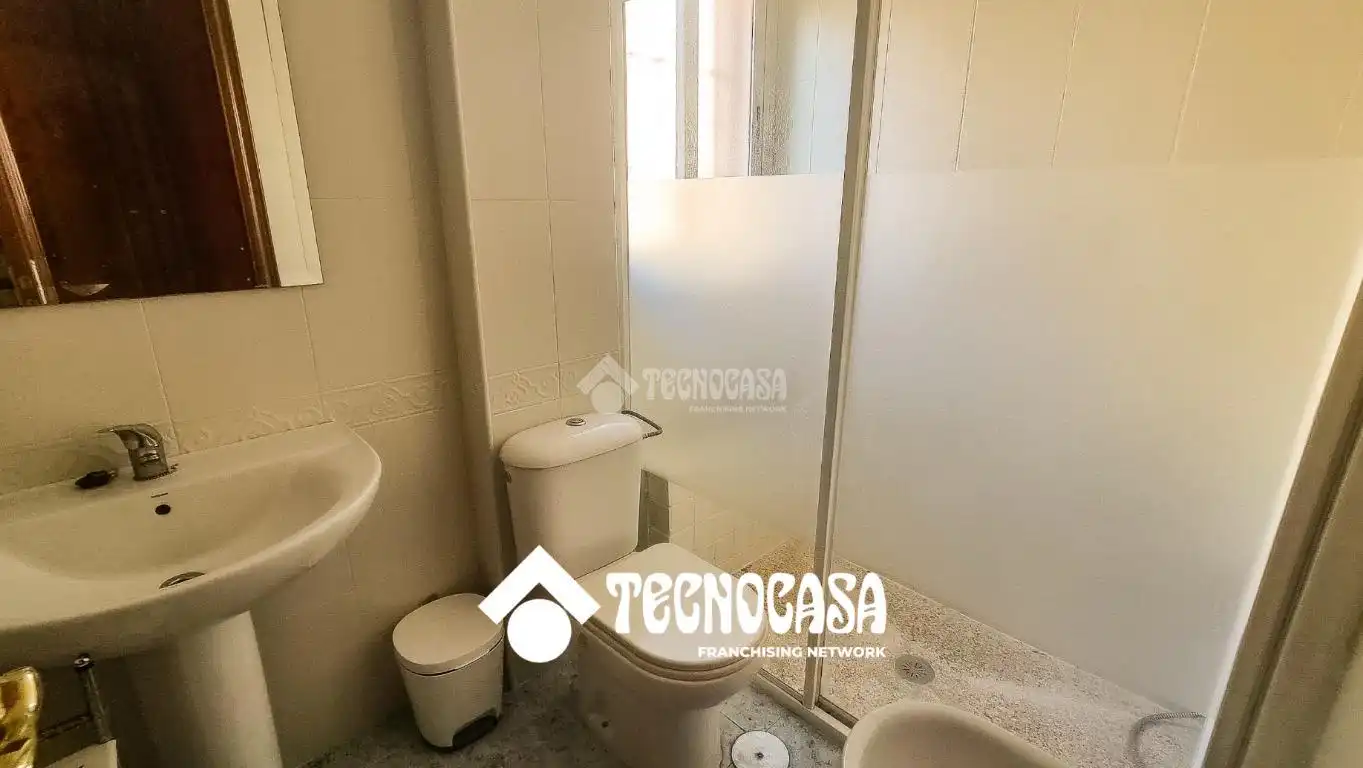Bany de Pis en venda en Chipiona amb Aire condicionat, Calefacció i Terrassa