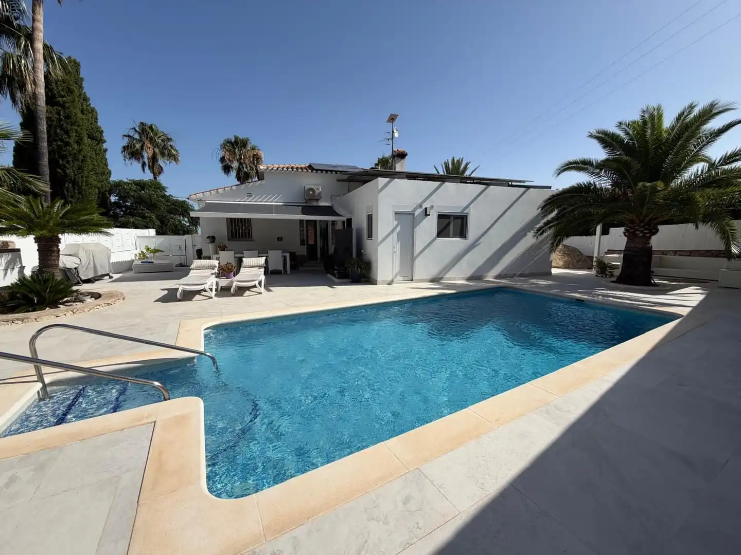 Exterior view of Houses for sale in Dénia  with Air Conditioner, Heating and Private garden