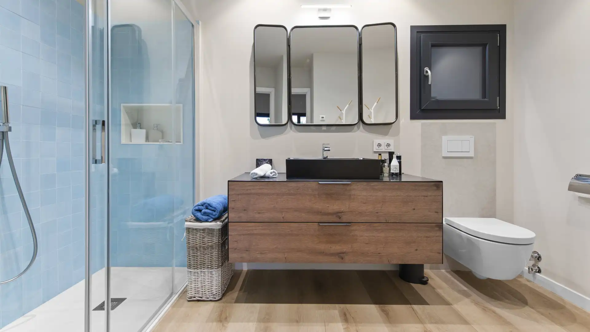 Badezimmer von Haus oder Chalet zum Verkauf in  Palma de Mallorca mit Klimaanlage, Heizung und Terrasse