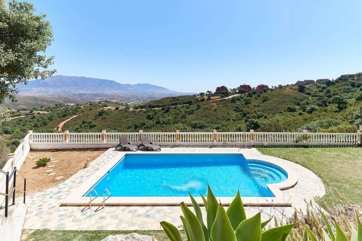 Houses for sale in El Rosario - Ricmar