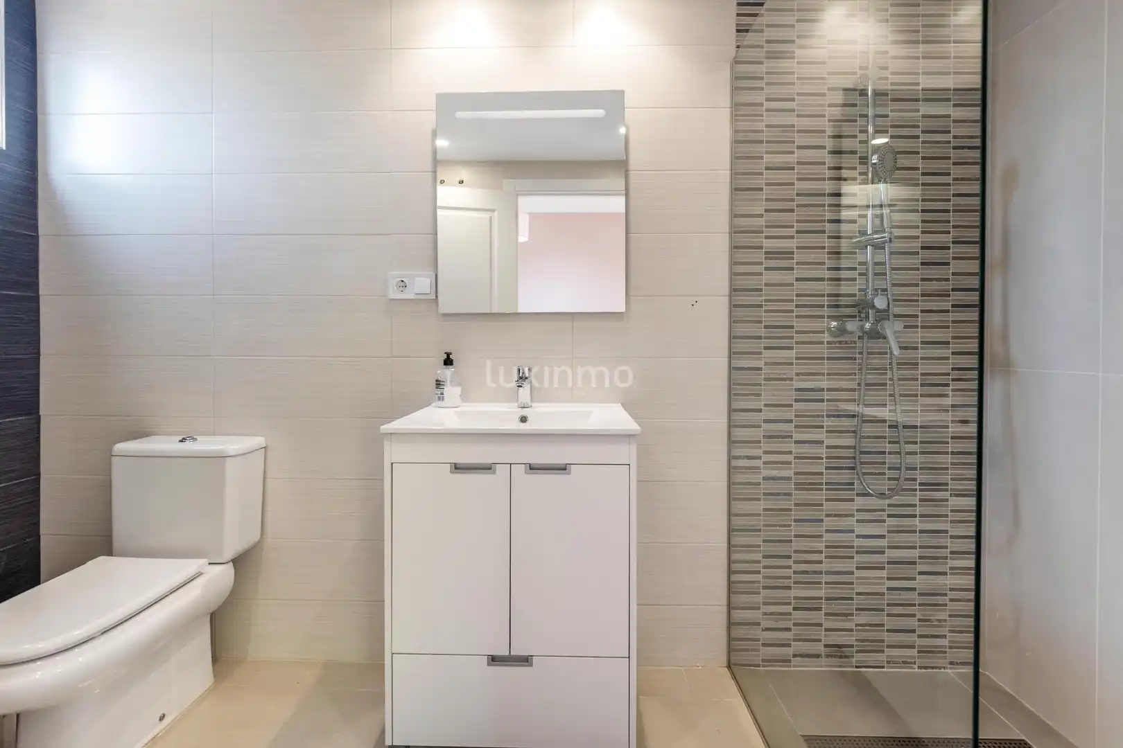 Chalet con terraza en venta en Golf Bahía, imagen 37