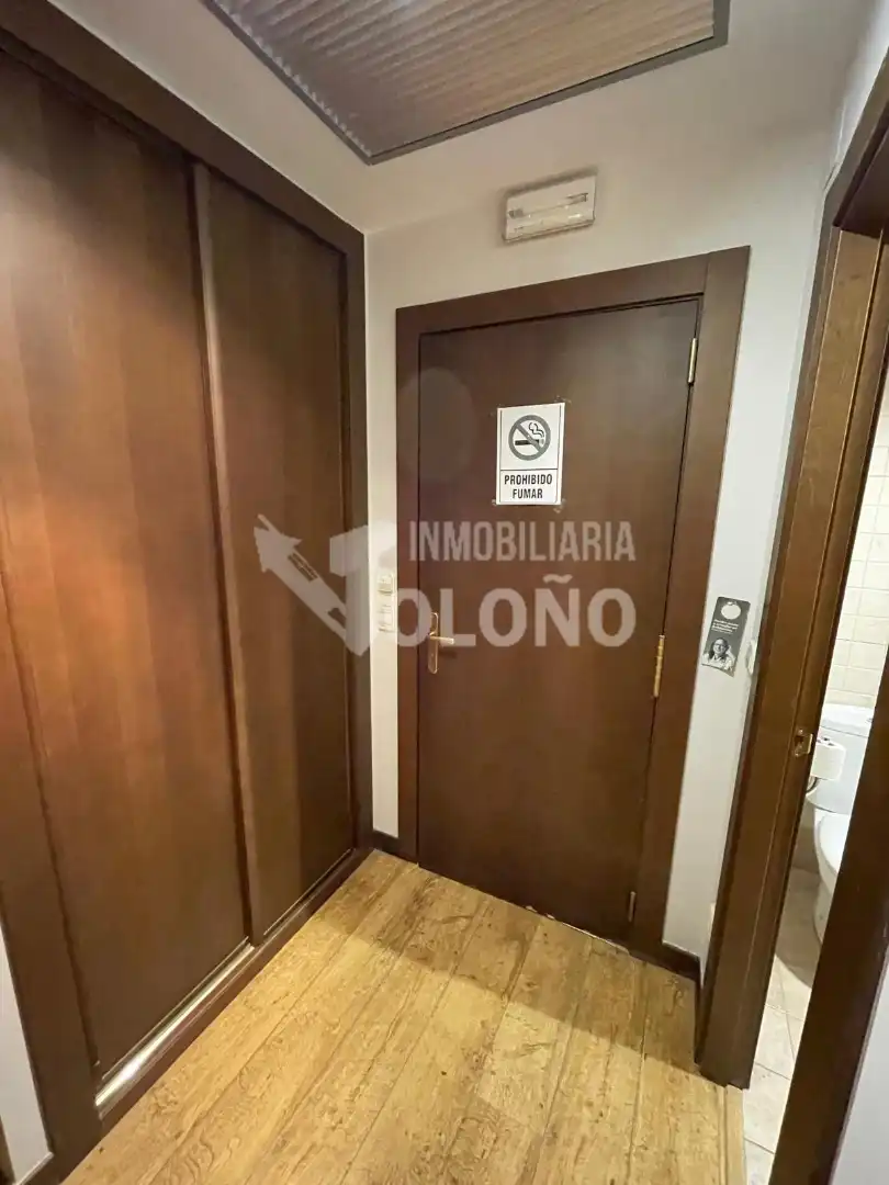 Edificio en venta en Castañares de Rioja