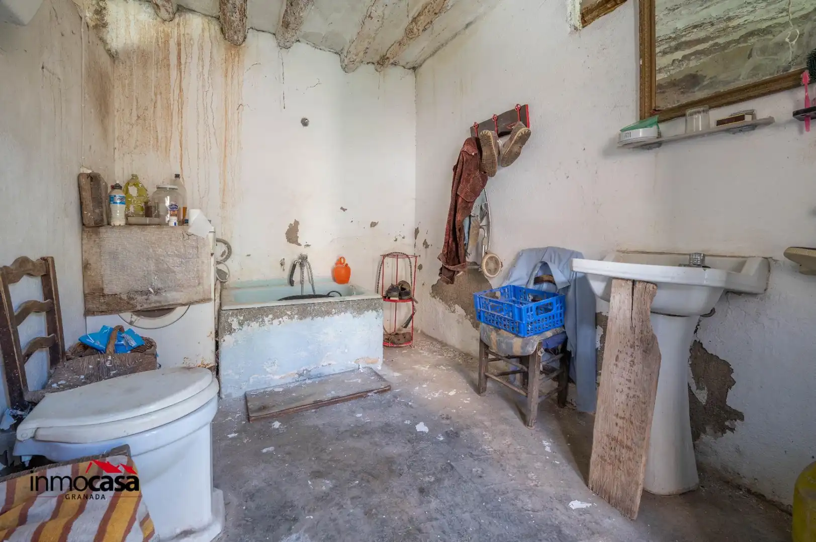 Badezimmer von Country house zum Verkauf in Padul mit Terrasse