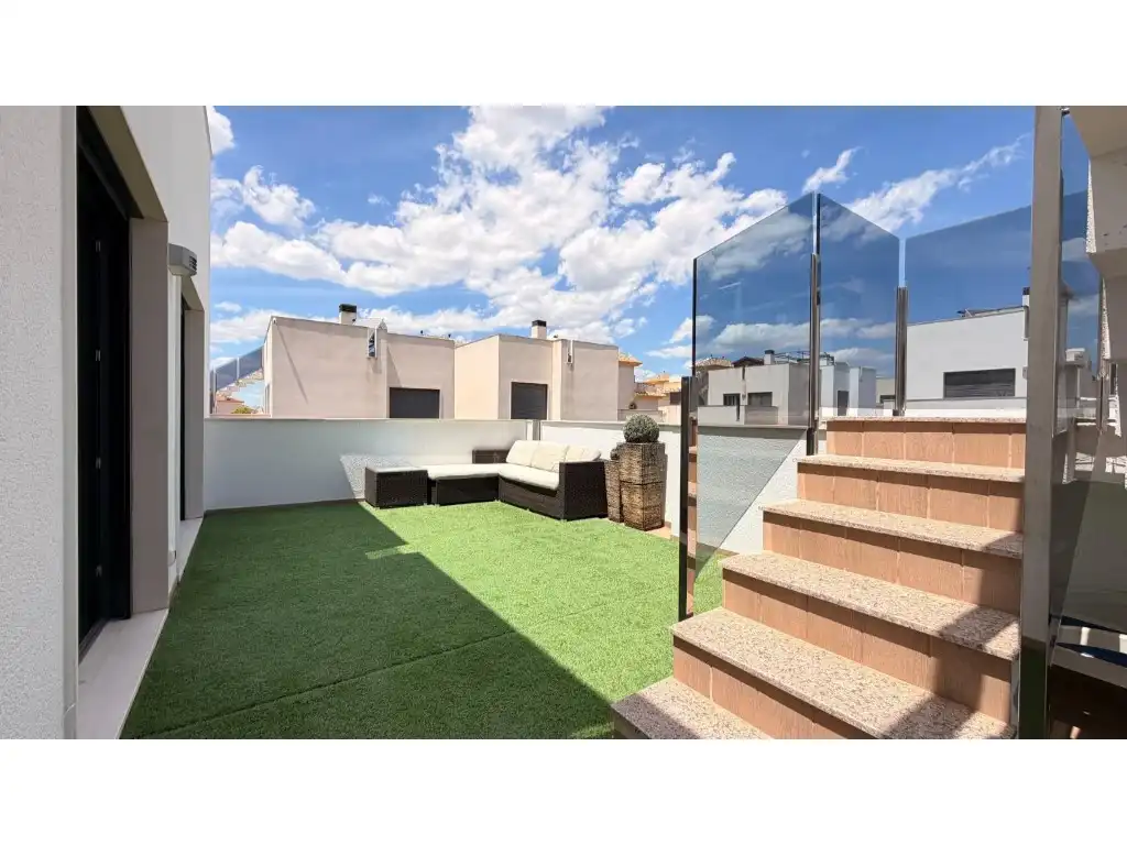 House with pool for sale in Calle Maite Pagazaurtundua Ruiz, imagen 35