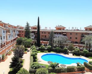 Piscina de Pis de lloguer en  Córdoba Capital amb Aire condicionat i Terrassa