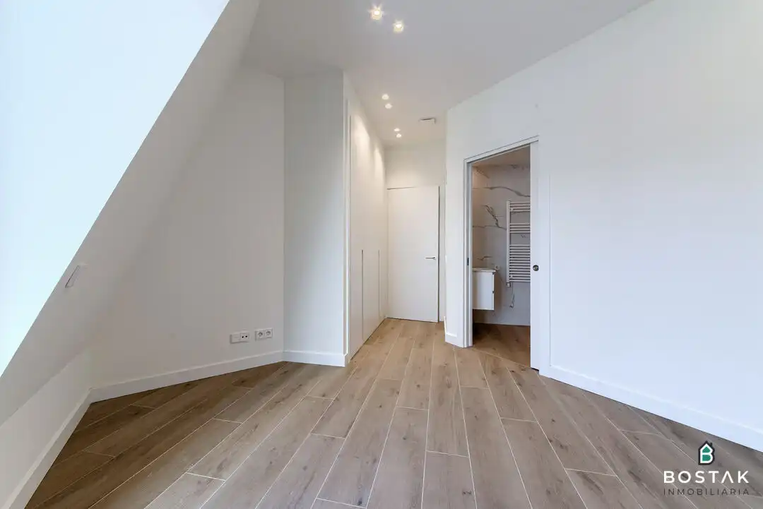 Habitación de Piso de alquiler en Bilbao  con Calefacción y Terraza