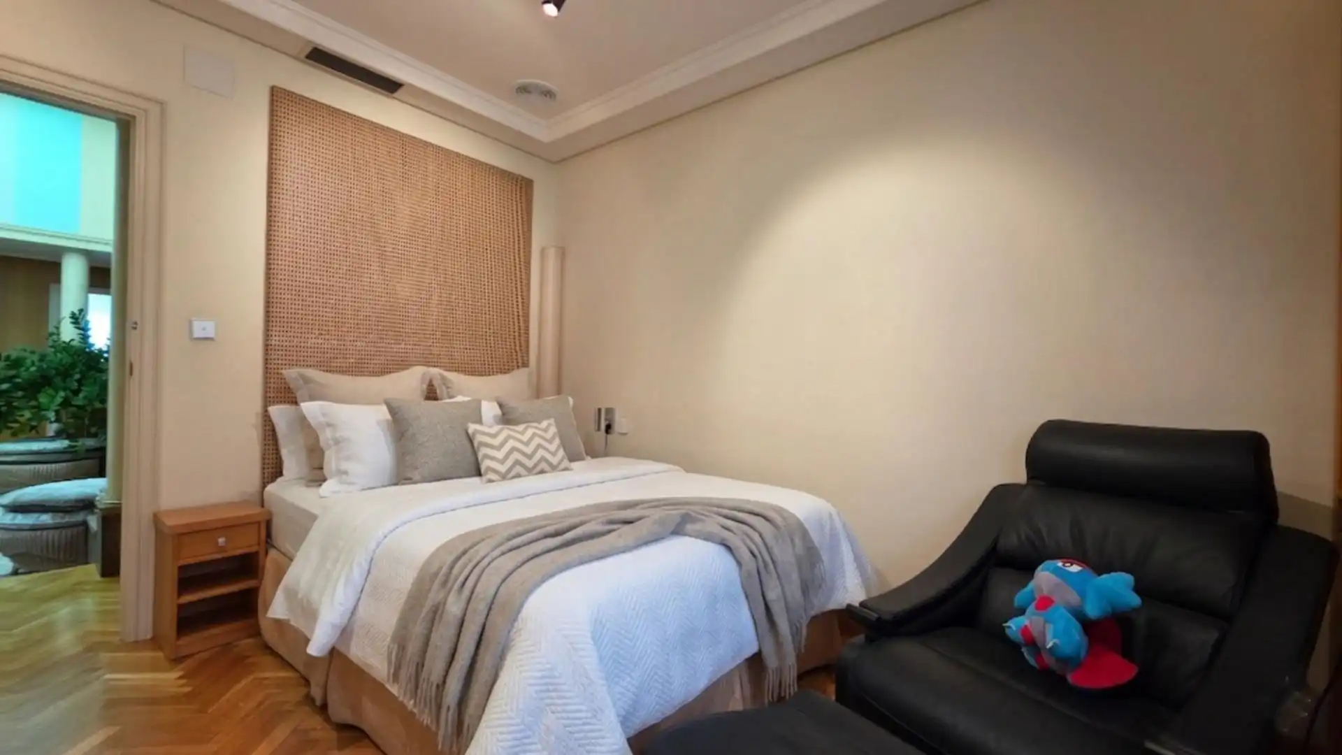 Bedroom of Houses for sale in Elche / Elx  with Air Conditioner, Private garden and Parquet flooring