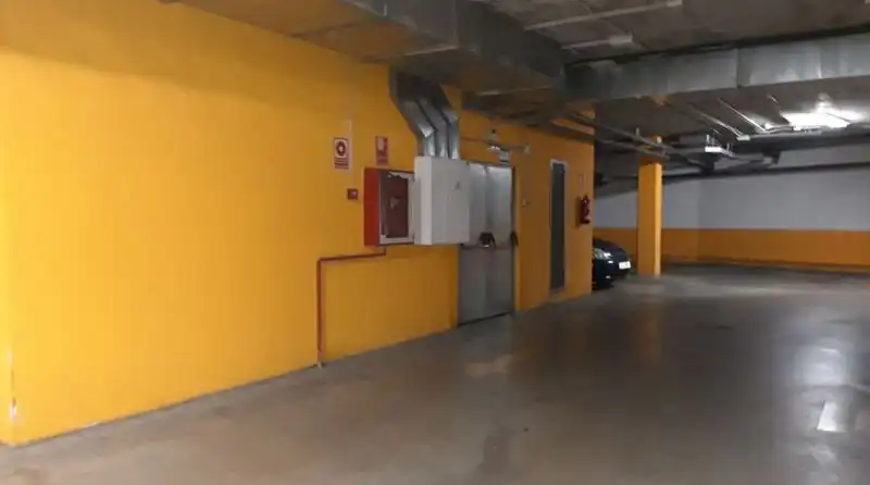 Aparcament de Garatge en venda en Madrid