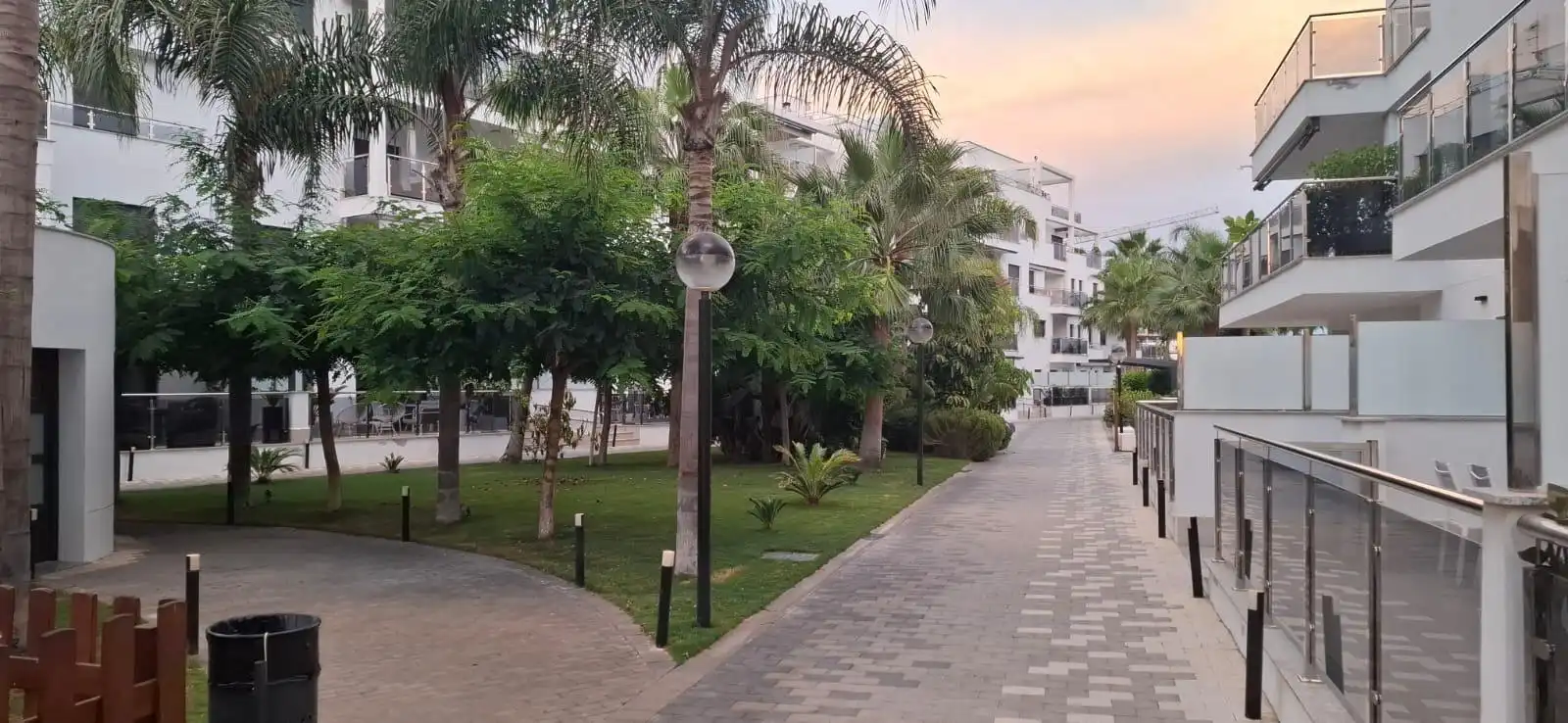 Exterior view of Flat for rent in Motril  with Air Conditioner, Heating and Terrace