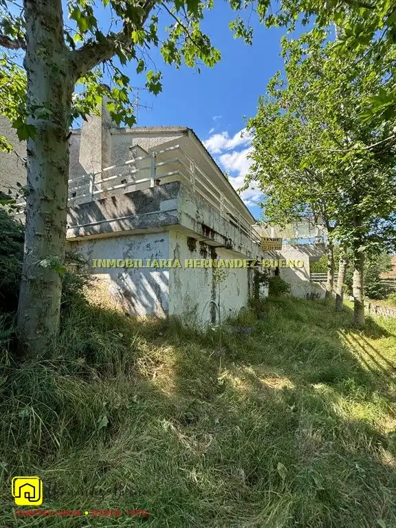 Casa o xalet en venda en Alba de Tormes amb Jardí privat i Piscina