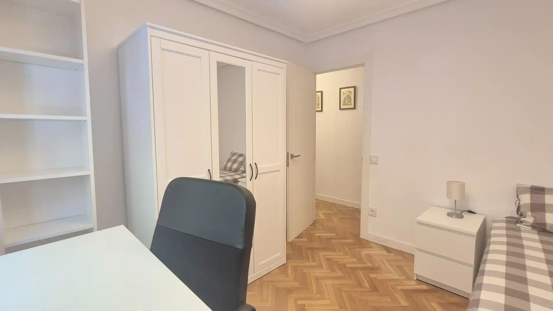 Habitación de Piso de alquiler en Salamanca con Calefacción, Parquet y Amueblado