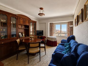 Piso con ascensor en venta en Zona Nord