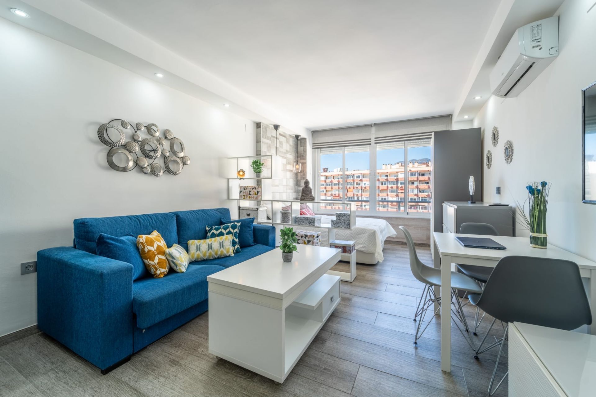 Sala d'estar de Estudi en venda en Torremolinos amb Aire condicionat, Calefacció i Moblat