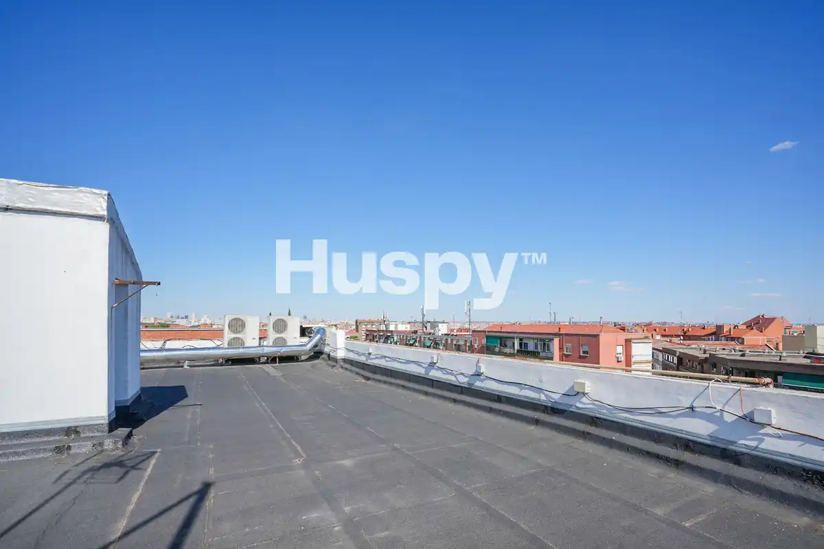 Vista exterior de Piso en venta en Madrid con Aire acondicionado y Calefacción