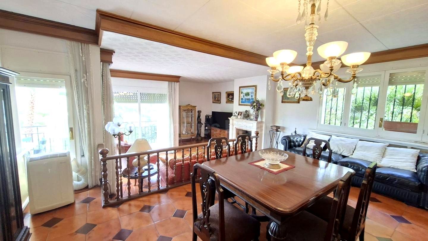 Comedor de Casa o chalet en venta en Argentona con Calefacción, Jardín privado y Piscina