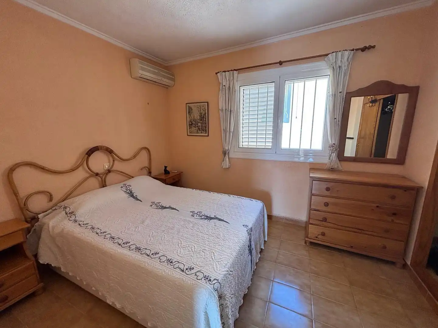 Schlafzimmer von Maisonette zum Verkauf in Torrevieja mit Klimaanlage und Terrasse