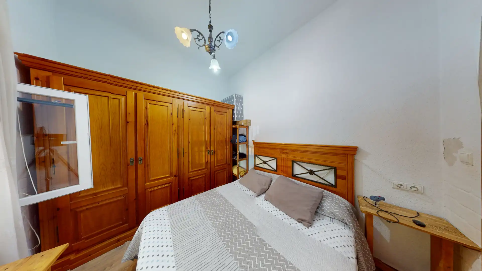 Schlafzimmer von Haus oder Chalet zum Verkauf in El Campello mit Klimaanlage, Terrasse und Möbliert