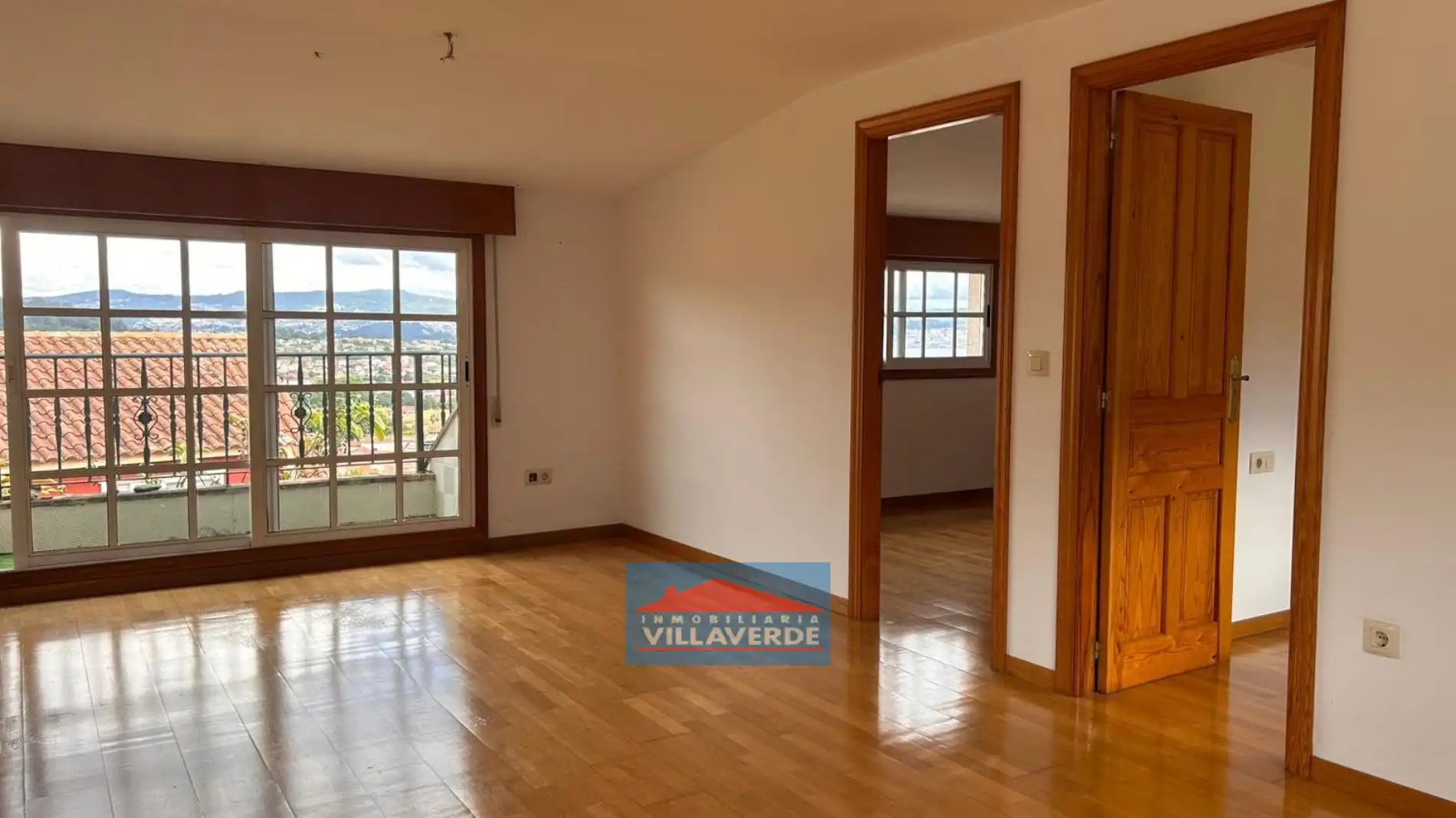 Sala d'estar de Casa o xalet en venda en Cangas 