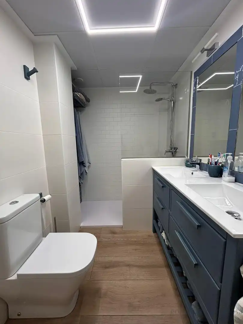 Bathroom of Flat for sale in Águilas  with Air Conditioner, Furnished and Balcony