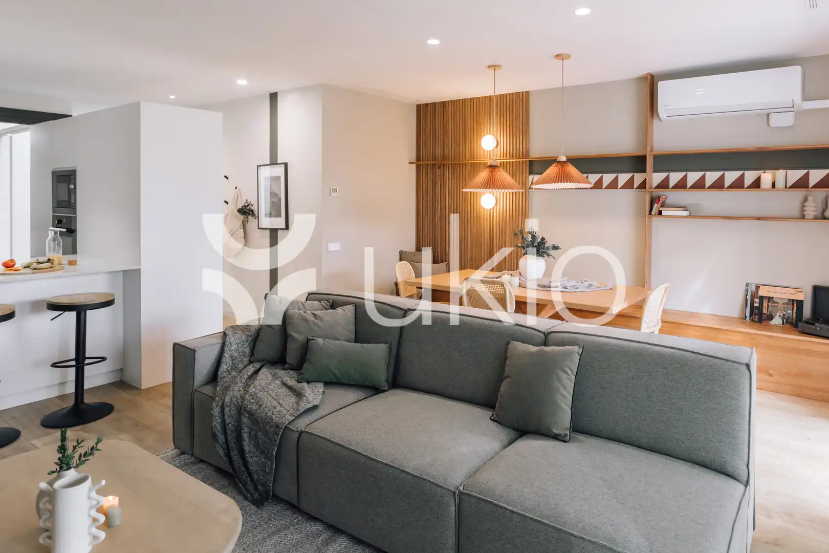 Living room of Apartments for rent in Barcelona  with Air Conditioner, Heating and Terrace