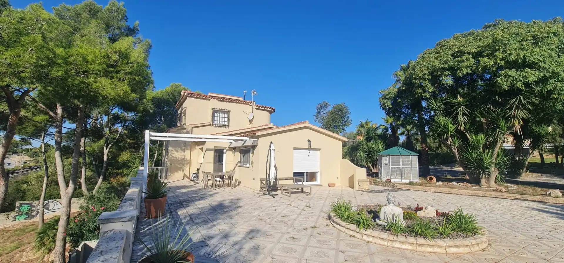 Vista exterior de Casa o xalet en venda en Tarragona amb Aire condicionat, Calefacció i Jardí privat
