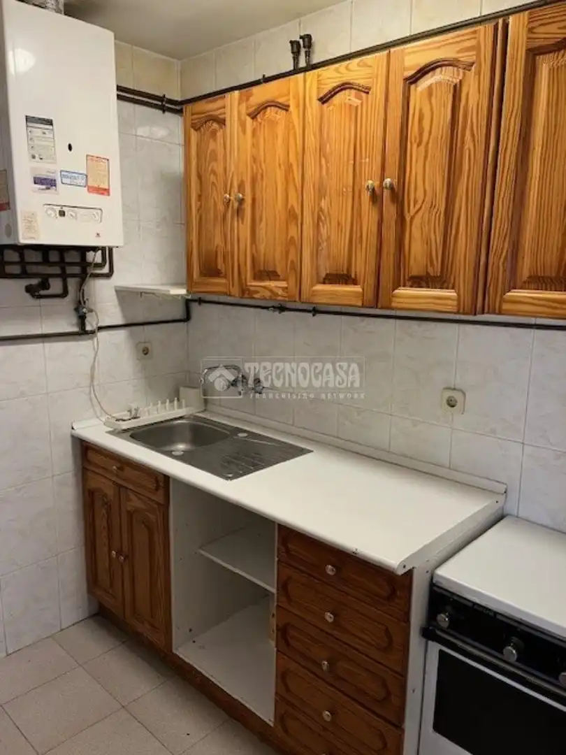 Kitchen of Flat for sale in Madrid