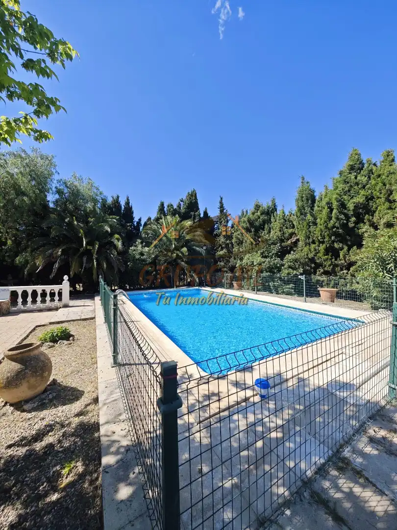 Schwimmbecken von Haus oder Chalet zum Verkauf in Torreperogil mit Klimaanlage, Heizung und Privatgarten