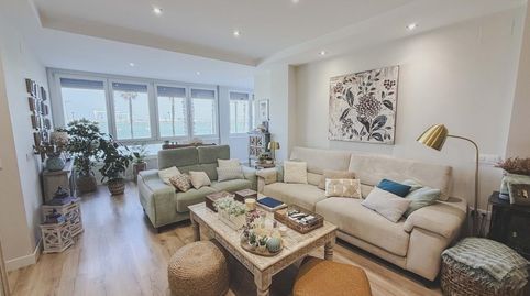 Foto 2 de Piso en venta en Astilleros - La Paz - Loreto - El Corte Inglés, Cádiz Capital