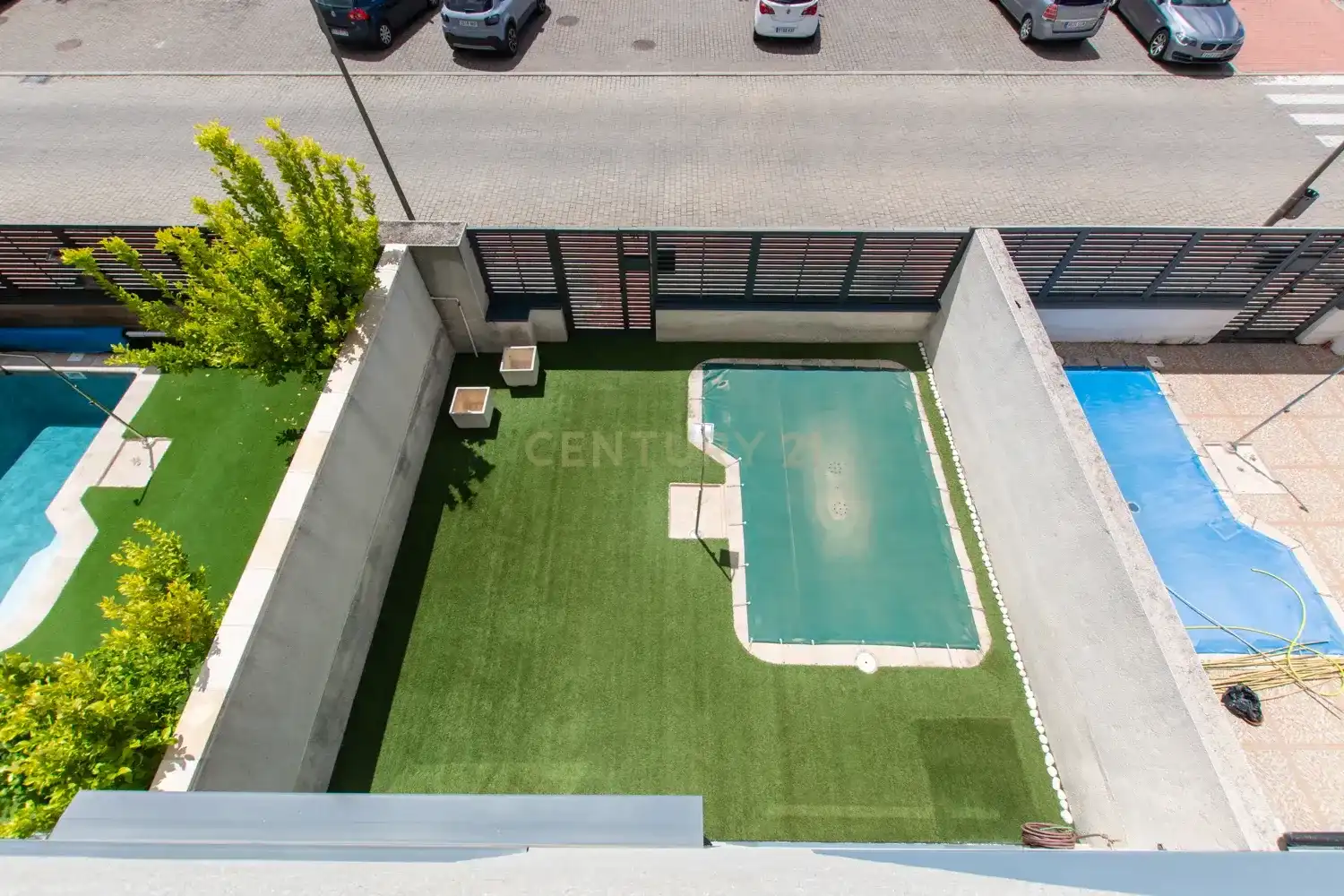 Swimming pool of Detached homes for sale in Parla  with Air Conditioner, Storage room and Swimming Pool