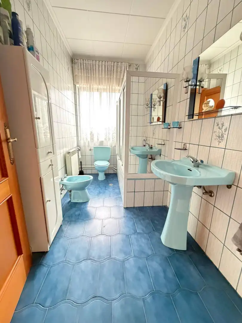 Bathroom of Houses for sale in La Guardia  with Heating, Furnished and Alarm