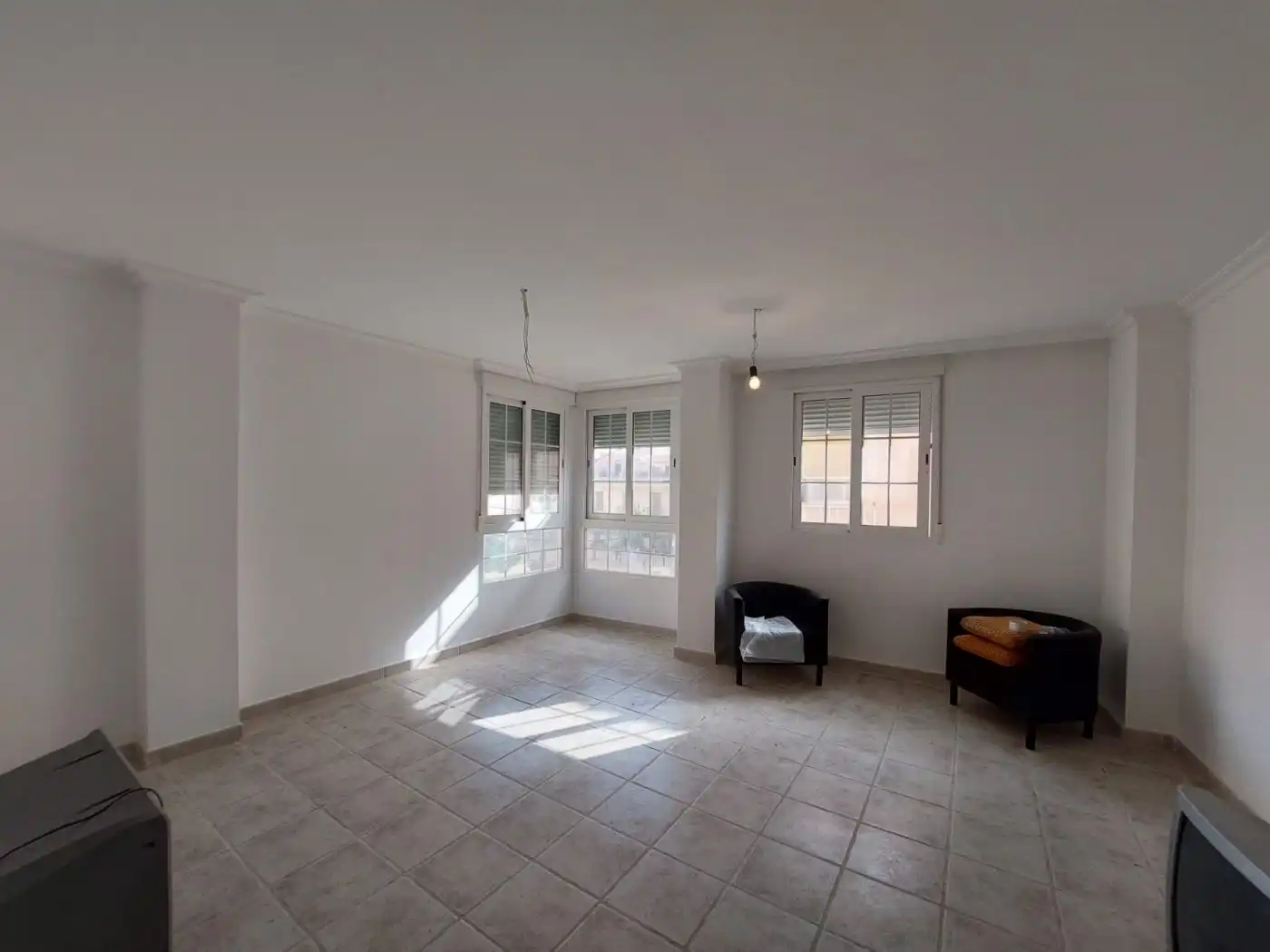 Sala de estar de Edificio en venta en Fortuna