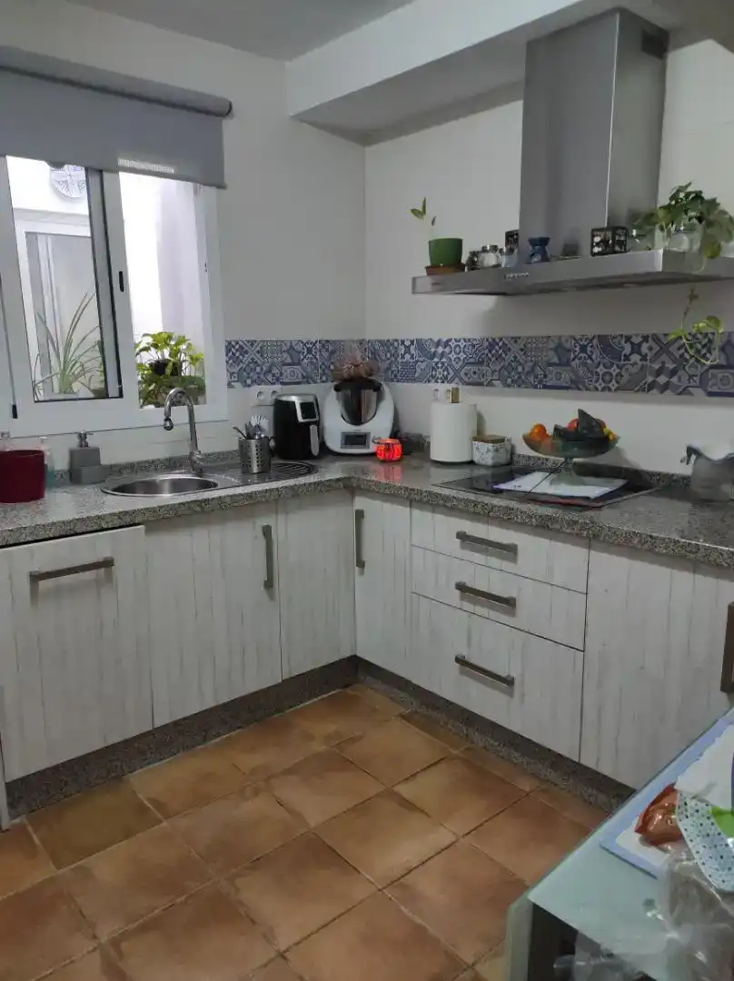 Cocina de Casa adosada en venta en Álora con Aire acondicionado, Amueblado y Horno