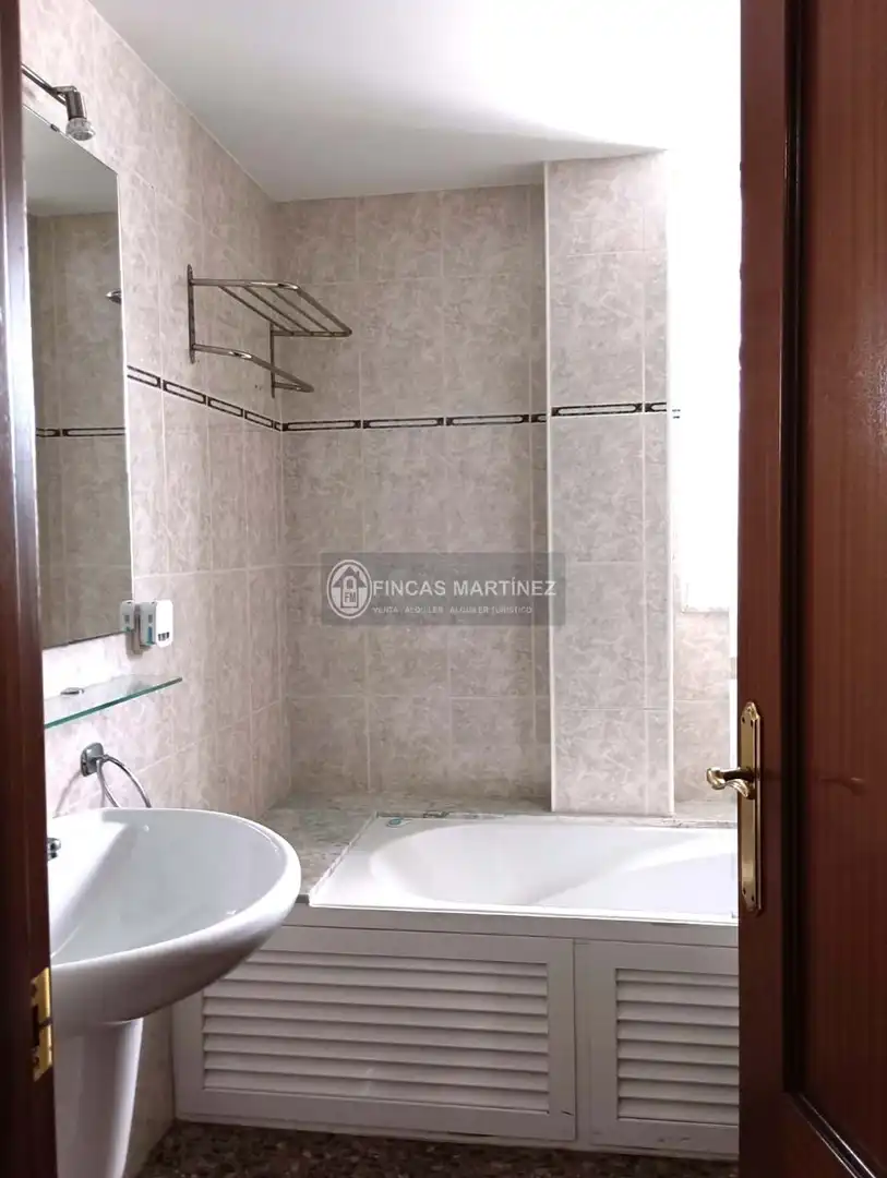 Bathroom of Houses for sale in Cambrils