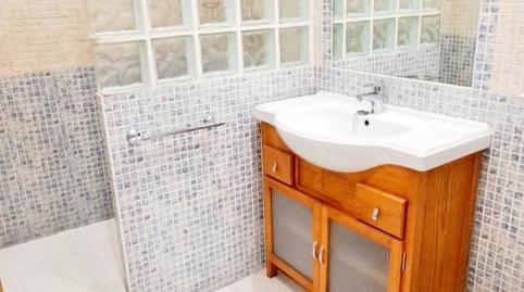 Foto 2 de Piso en venta en Avenida de Nuestra Señora de Valvanera, Los Cármenes, Madrid