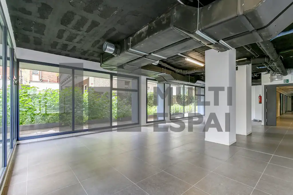 Business premises to rent in Passeig de la Bonanova, imagen 2
